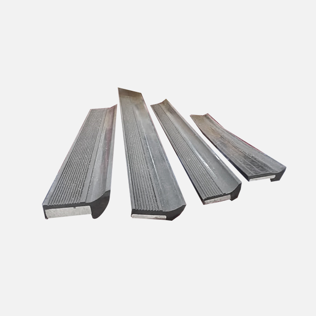 Molded CNC Machine Way Wiper Systems